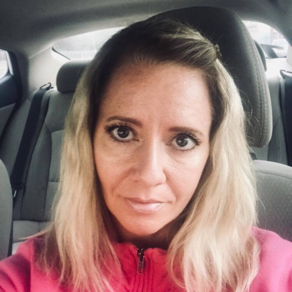 Meet your Posher, Raquel